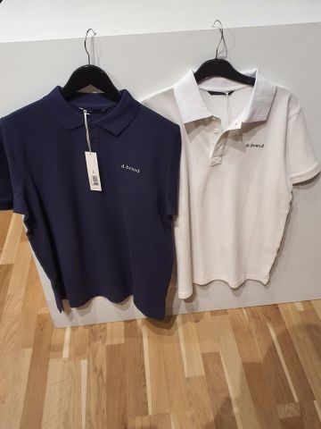 771555-3 Lot with Branded Clothing 891 items