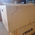 687425-2 Lawnmower Cub Cadet LM2 DR46 ES - New in Cardboard