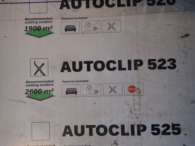 687421-8 Robotgräsklippare STIGA Autoclip 523 - Ny i Kartong