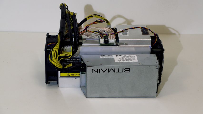 771932-5 Antminer S9 used 5 pcs