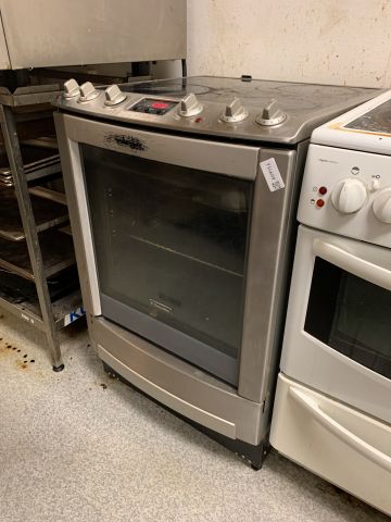 758699-1 Eat silver / stainless steel Electrolux