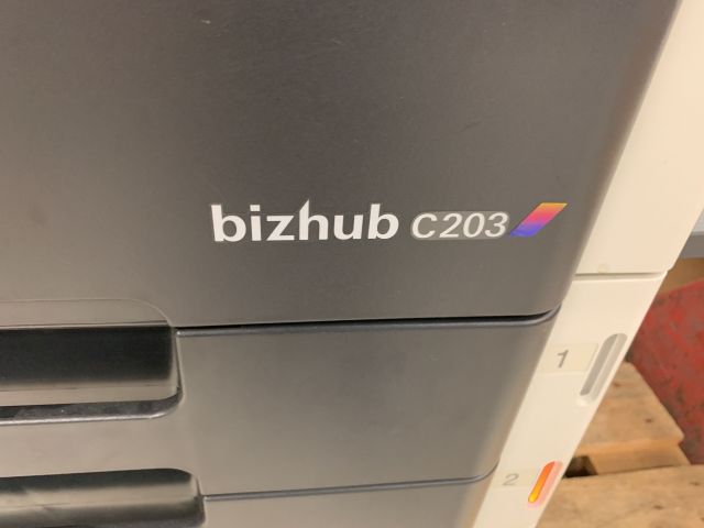 768974-2 Multifunction printer Konica Minolta bizhub C203, finisher