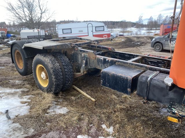 772427-11 VOLVO NB 88, 1970, 247 hp