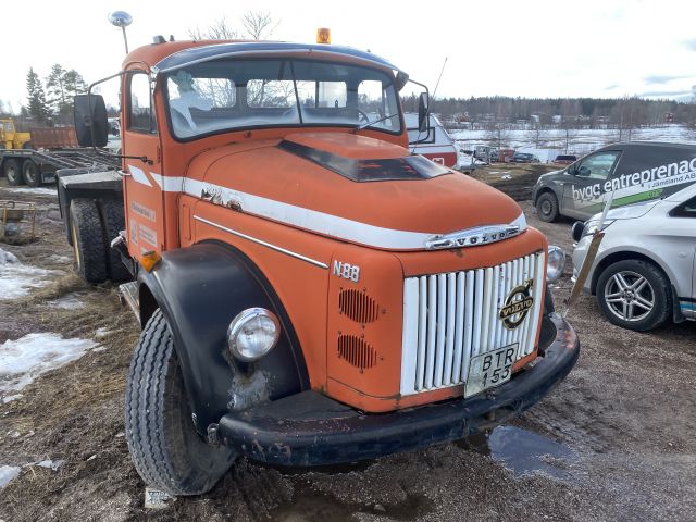 772427-16 VOLVO NB 88, 1970, 247 hp