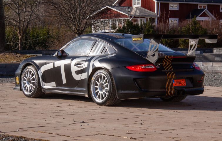 769833-3 Porsche 997 GT3 Rally -2011