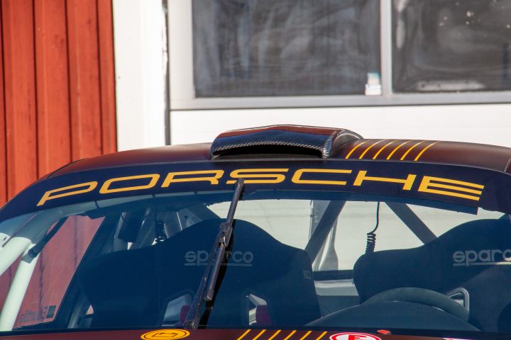 769833-14 Porsche 997 GT3 Rally -2011