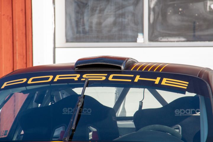 769833-19 Porsche 997 GT3 Rally -2011