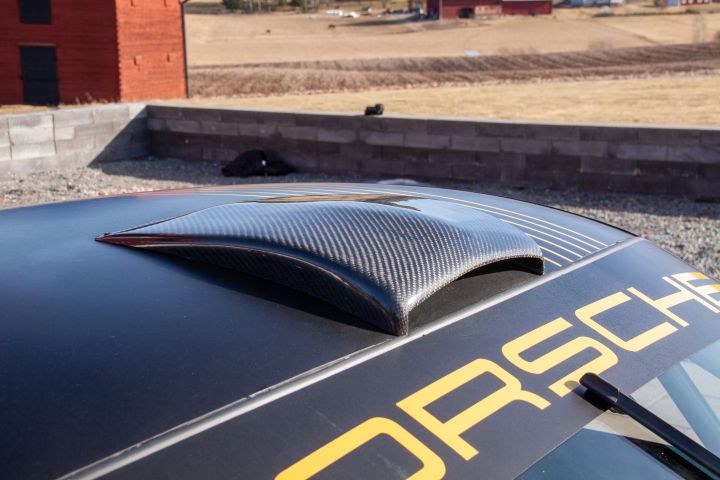 769833-34 Porsche 997 GT3 Rally -2011