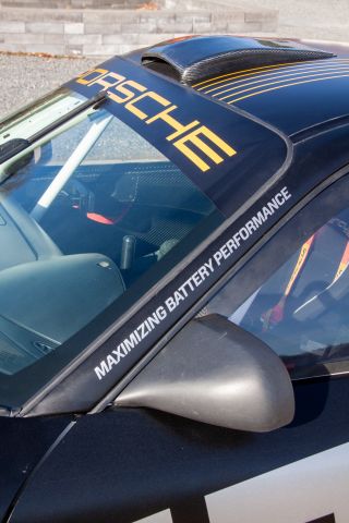 769833-38 Porsche 997 GT3 Rally -2011