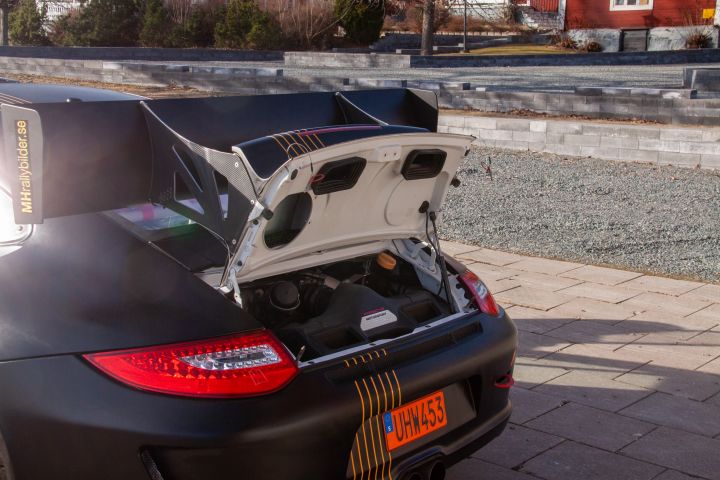 769833-42 Porsche 997 GT3 Rally -2011