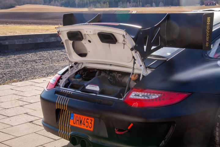 769833-43 Porsche 997 GT3 Rally -2011