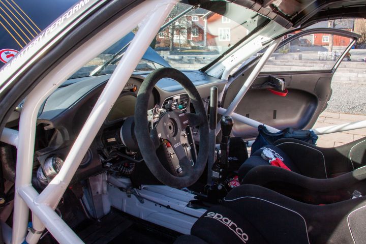 769833-51 Porsche 997 GT3 Rally -2011