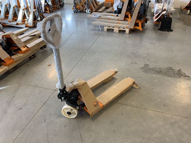 625270-4 Kort Pallyftare Still 2500kg