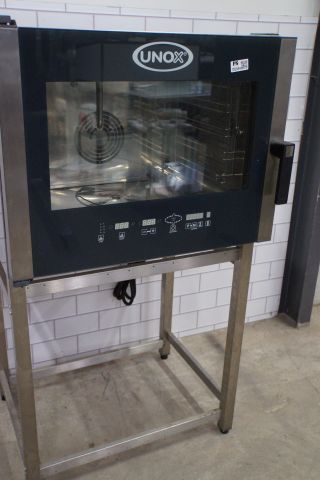 735544-2 Bake off oven "Unox XVC 304"