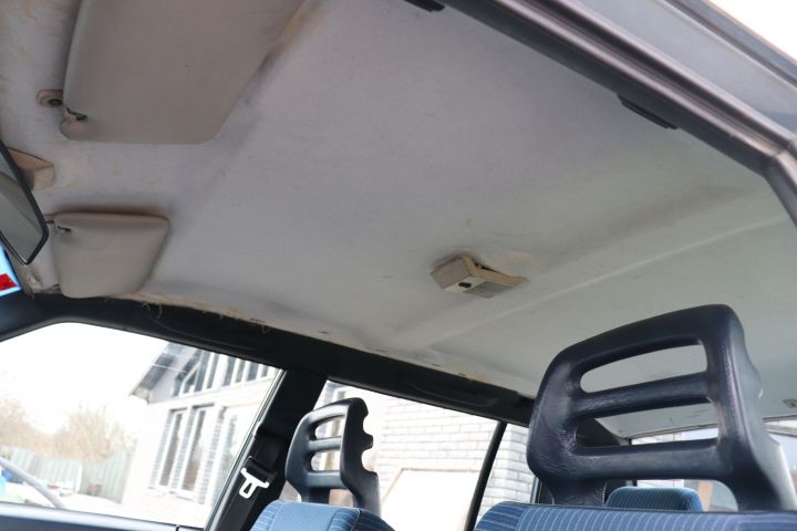 732972-25 Volvo 740 GL 2.4D -1988