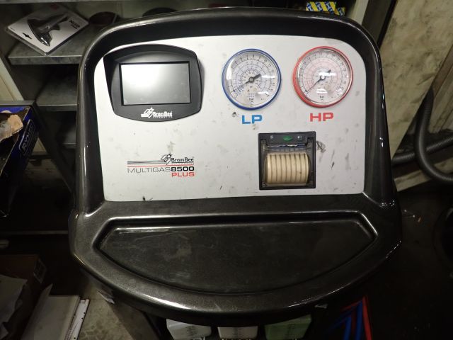 687472-3 AC Machine Brain Bee Multigas 8500 Plus