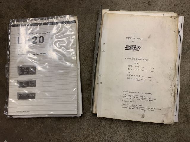 625289-23 Revolverstans Pierce-All Perf-o-Mator 3025 AT 72/54