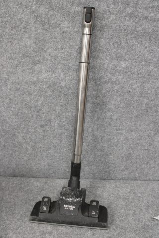 746405-5 Vacuum cleaner - Miele - S8 UniQ