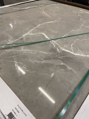 779849-1 Lot for bathroom - i.a. tiles, WC, Miller Bath products etc. [New and demo products]