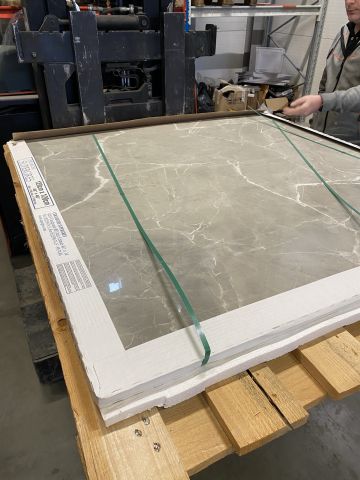 779849-2 Lot for bathroom - i.a. tiles, WC, Miller Bath products etc. [New and demo products]