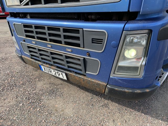 769030-11 Tractor Volvo FH16 610 6 * 2 -2006 (Manual, 1660009 km) NEW INFORMATION