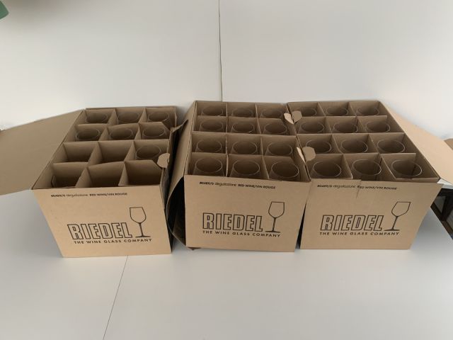 711613-3 30 exclusive red wine glasses Riedel