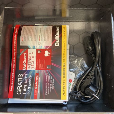 781411-4 Gaming computer Shark gaming Heaton Edition PC (English and Norwegian at installation)