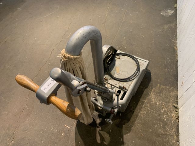 769037-3 (UTGÅR, Släng) Golvhyvel Örebro Golvindustri GM-10 (rep.objekt)