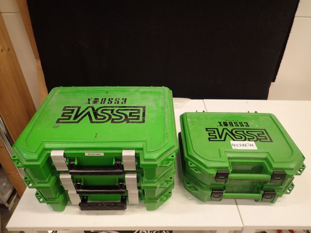 753061-8 Essbox system with screw, etc.