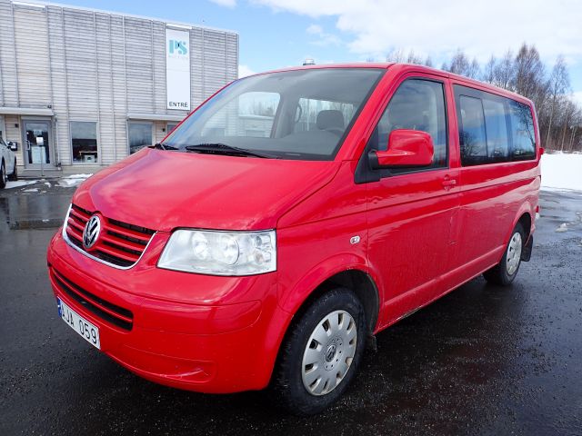 753058-1 VW CARAVELLE / Bus 2.5, 2008. Reg no. AJA059