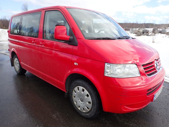 753058-3 VW CARAVELLE / Bus 2.5, 2008. Reg no. AJA059