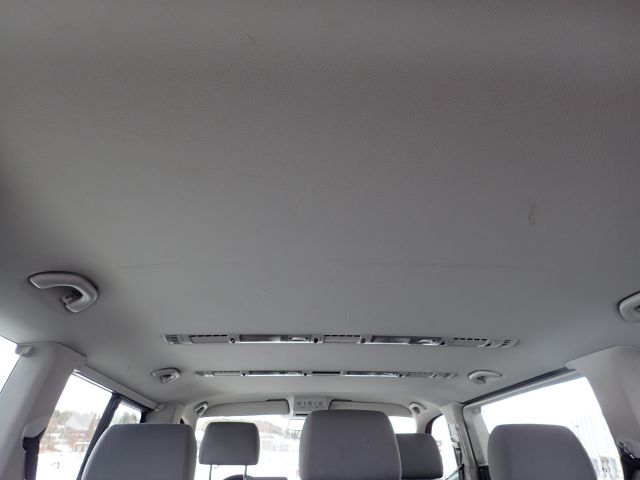 753058-120 VW CARAVELLE / Bus 2.5, 2008. Reg no. AJA059