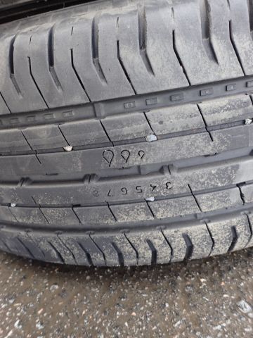 753058-133 VW CARAVELLE / Bus 2.5, 2008. Reg no. AJA059
