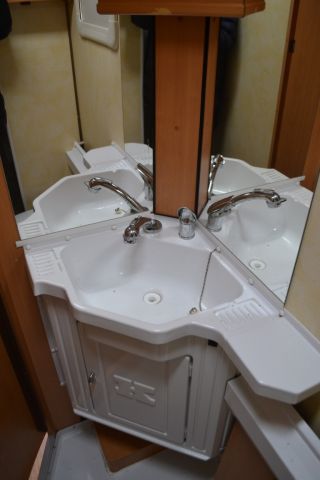 781793-35 FIAT / KABE TM AL-04, 2004, 126 hk