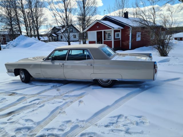 769781-8 Cadillac Fleetwood Brougham -1968