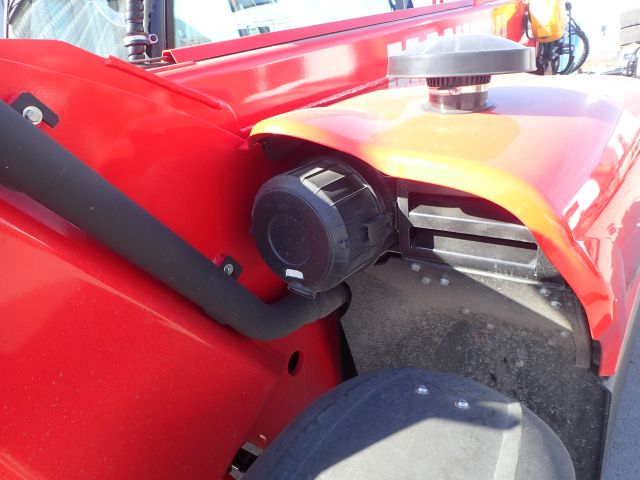 689180-25 Telescopic loader Manitou MT625H -19