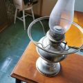 772323-6 Kerosene / oil lamp