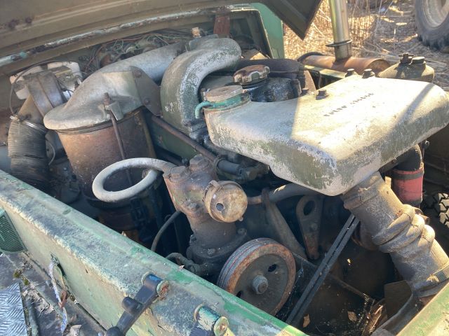 776321-20 Volvo tgb with palfinger crane separate engine perkins diesel