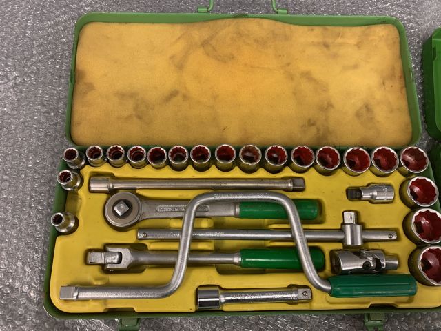 769072-4 Socket wrench sets Saltus 3 pcs