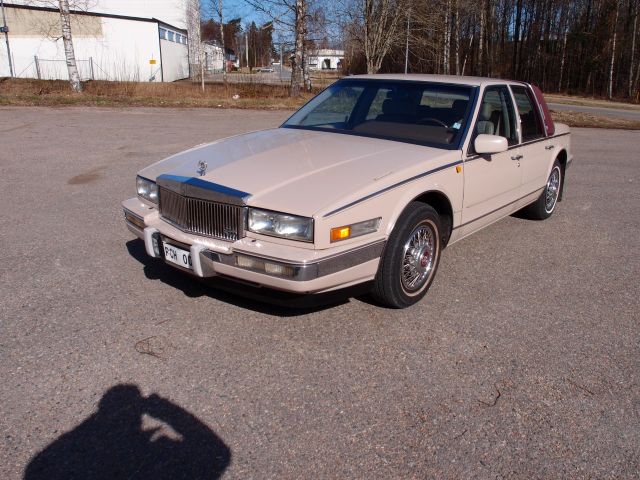 769792-1 Cadillac Seville -1988