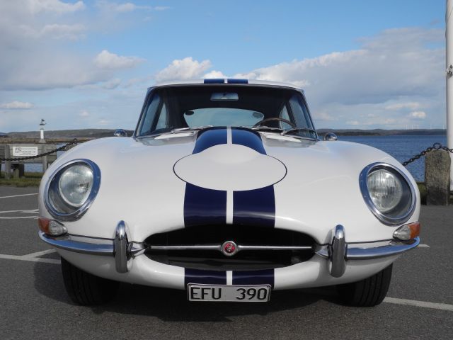 Jaguar E Type 2 2 4 2 1966 Efu 390 Natauktioner Konkursauktioner Fynda Online Ps Auction