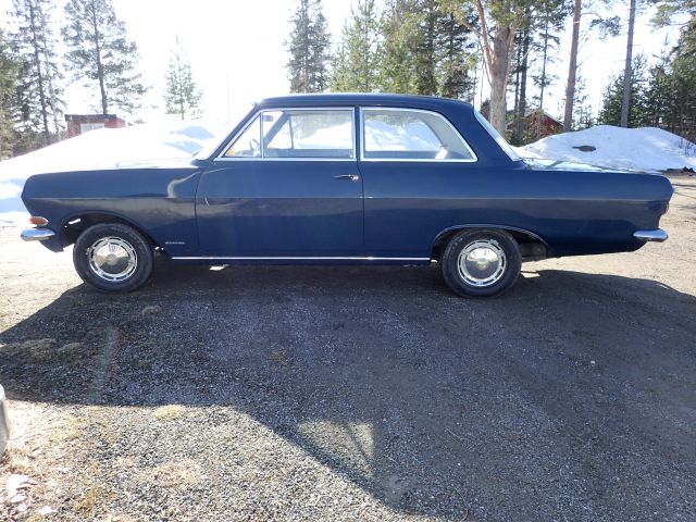 753067-8 Opel Record 1700 Olympia -1966
