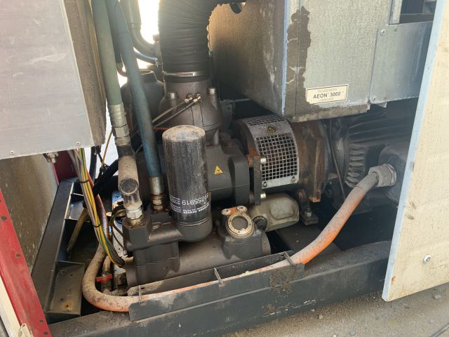 769085-12 Skruvkompressor Gardner Denver VS70 -2010 med tank