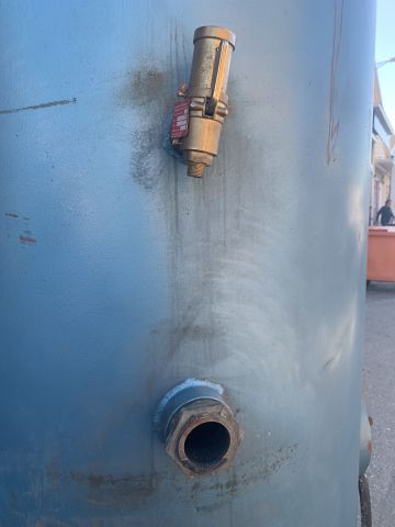 769085-29 Skruvkompressor Gardner Denver VS70 -2010 med tank