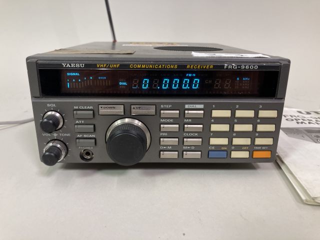 782485-2 Yaesu FRG-9600 VHF/UHF Communications Receiver