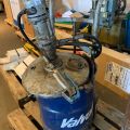 702110-1 Pneumatic grease pump with trolley