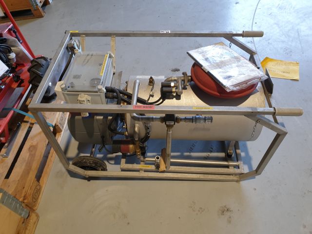 724132-3 Compact 3000 RV water heater