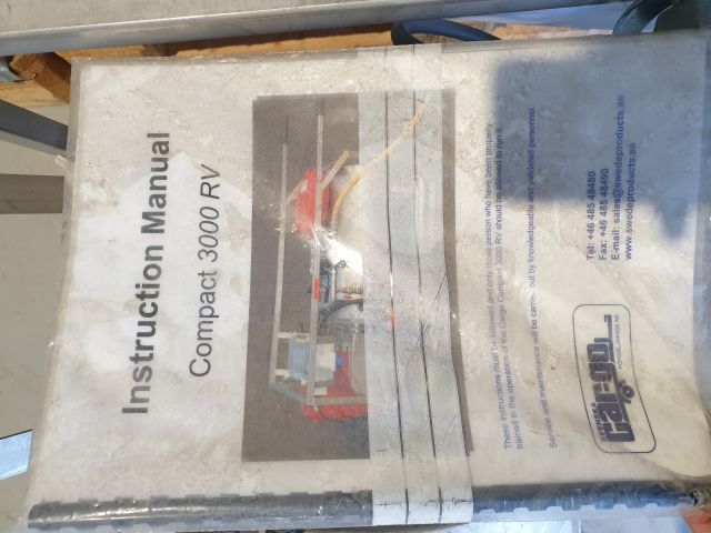 724132-12 Compact 3000 RV water heater