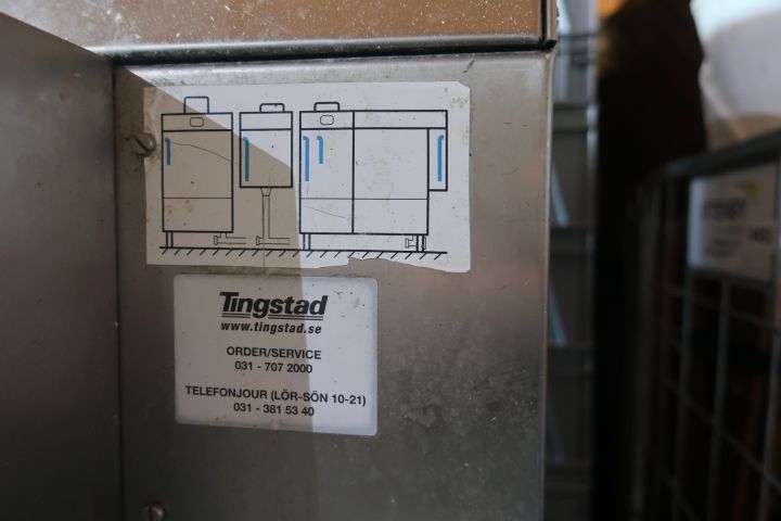 718744-9 Tunnel dishwasher Electrolux WT100 with conveyor belt