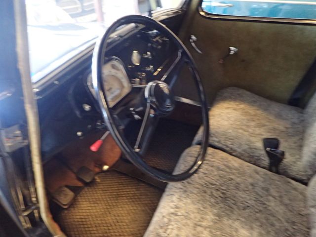 689184-24 Citroen Berlin 11 Sport -1948